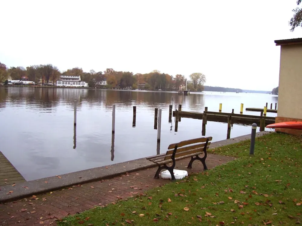 Helle 3 Zimmerwohnung am Wasser