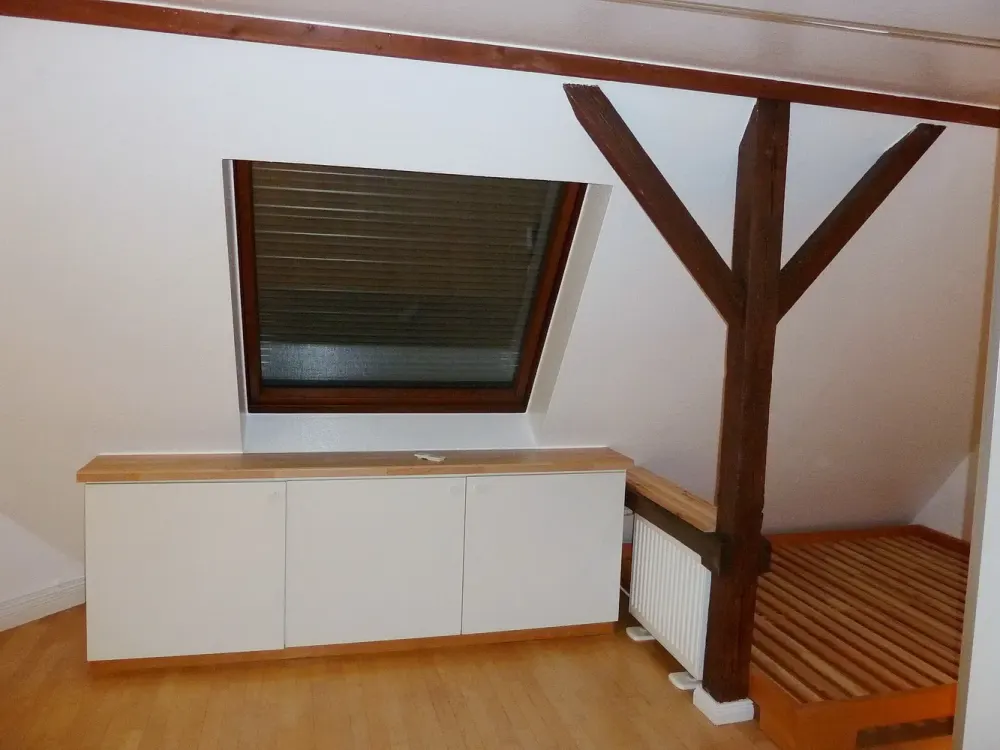 Winterhude: Wohnen am Stadtpark - Dachstudio mit Kamin