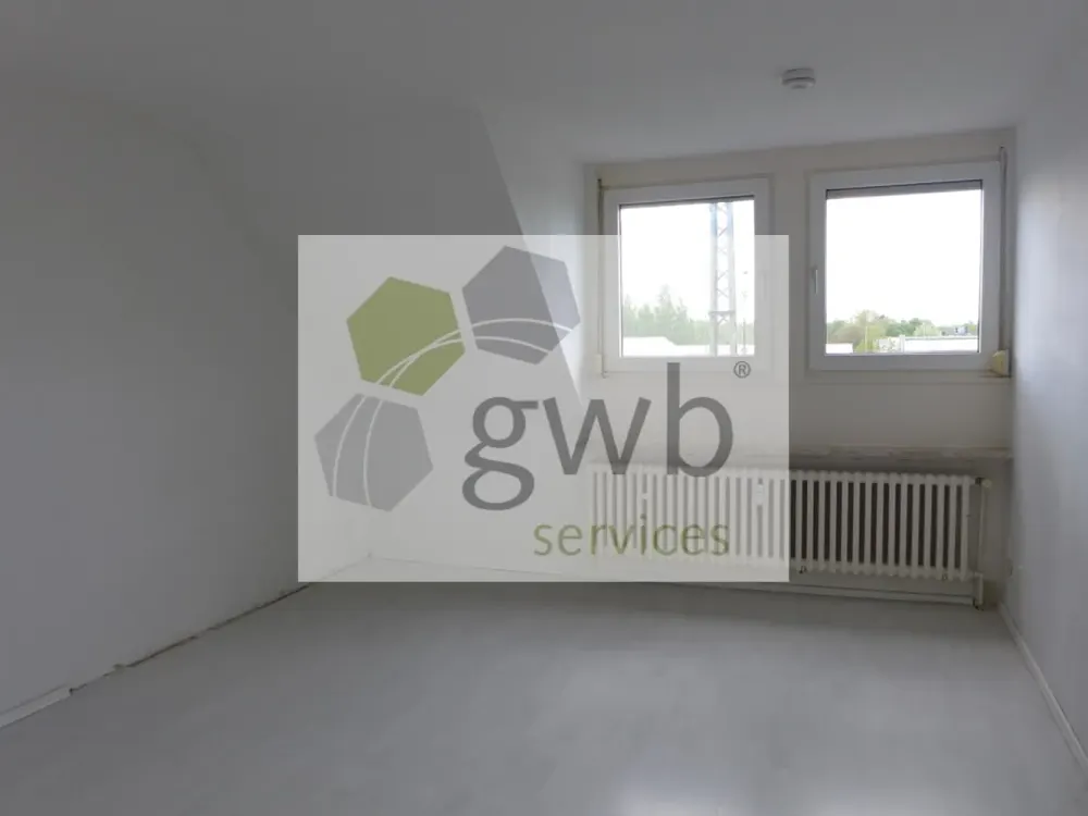 Attraktive Dachgeschosswohnung in guter Wohnlage.