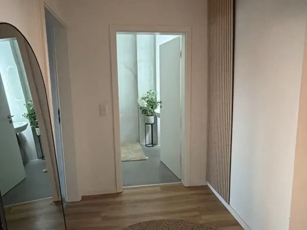 Moderne 3 Zimmer DG Wohnung in Flörsheim
