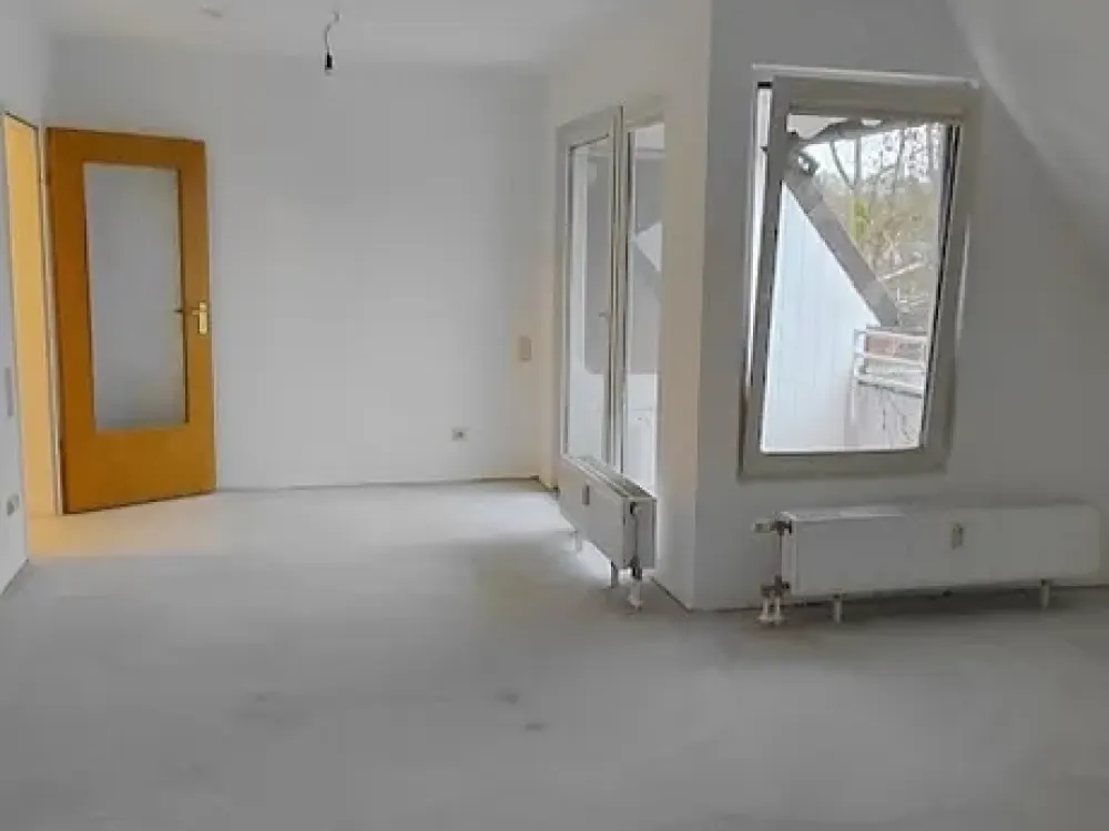 Vermietung an Personen ab 60 Jahre - Barrierefreie 2-Zimmerwohnung in Düsseldorf-Holthausen