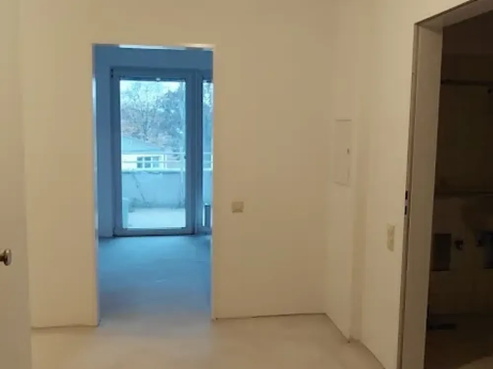 Vermietung an Personen ab 60 Jahre - Barrierefreie 2-Zimmerwohnung in Düsseldorf-Holthausen