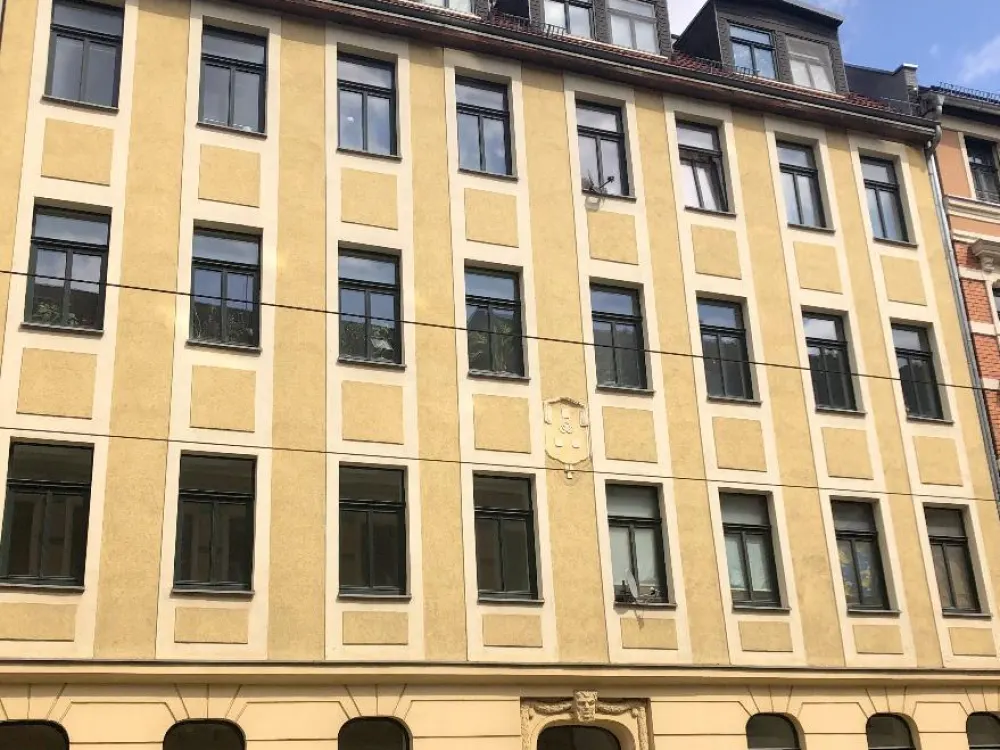 LEIPZIG-LEUTZSCH * RENOVIERTE EG-WOHNUNG mit BALKON und moderner Ausstattung sucht neuen Mieter