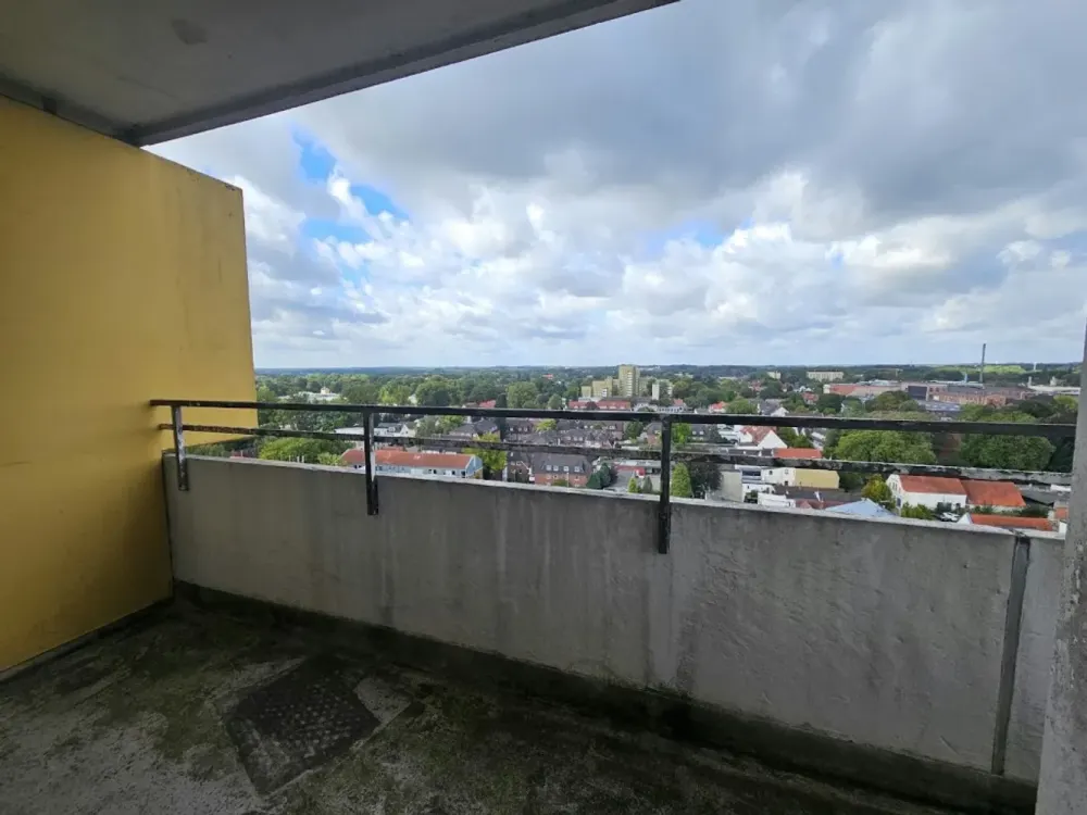 Wir renovieren Ihr neues Zuhause: 2-Zimmer-Wohnung mit Balkon und EBK - ab dem 01.10.2026