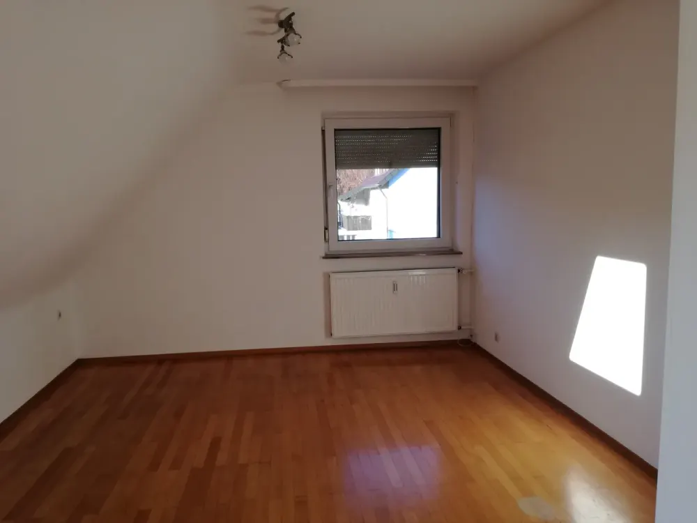 Alltagstaugliche 4-Zimmer-Wohnung in Stuttgart Dürrlewang