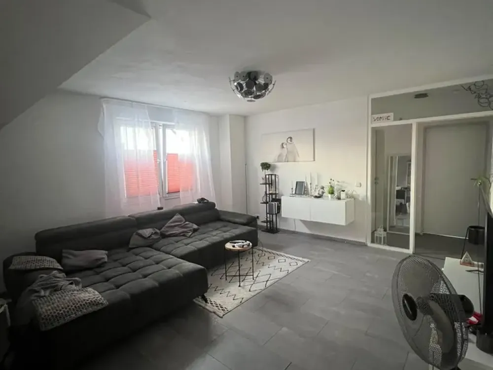 3 Zimmer Wohnung mit Balkon in Niederkassel