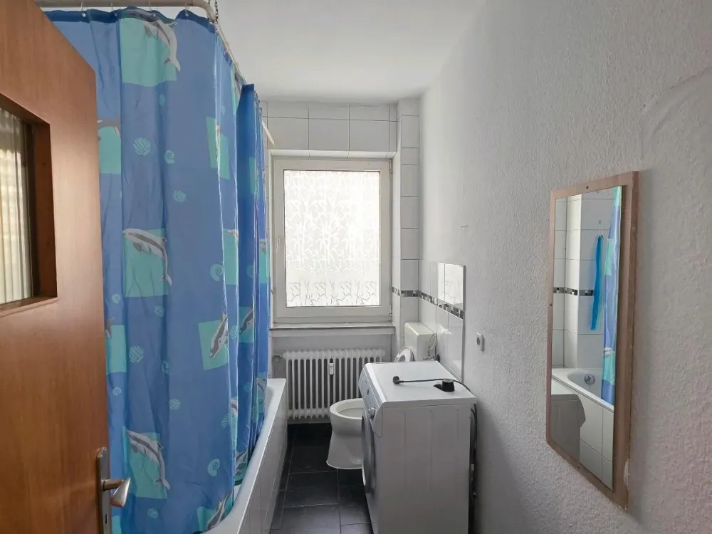 Schöne helle 2 Zimmer Wohnung mit 55 m2 in Kassel-Nord