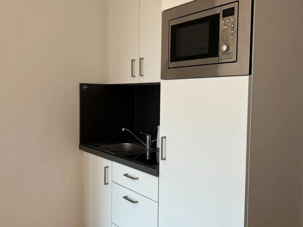 ab 1. November: möbliertes 1-Zimmer-Apartment in Friedrichshain