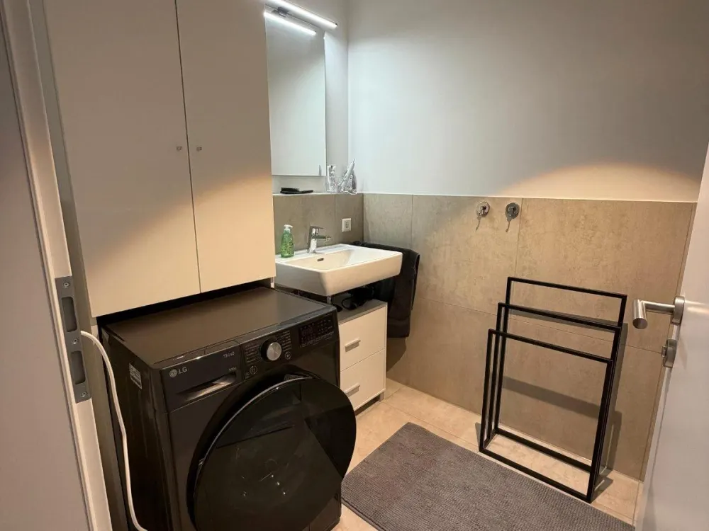 Moderne 2-Zi-Erdgeschosswohnung am Andermannsberg/RV