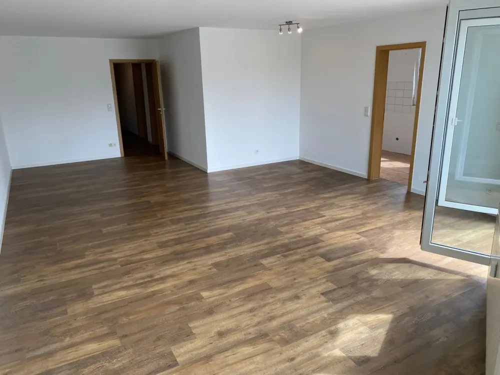 Attraktive und Großzügige Wohnung mit Blick auf den Rathausturm