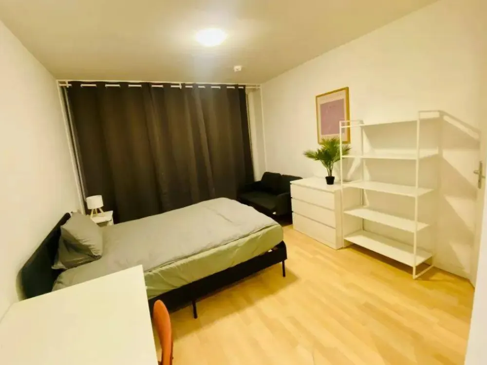 Studios Löwenberger