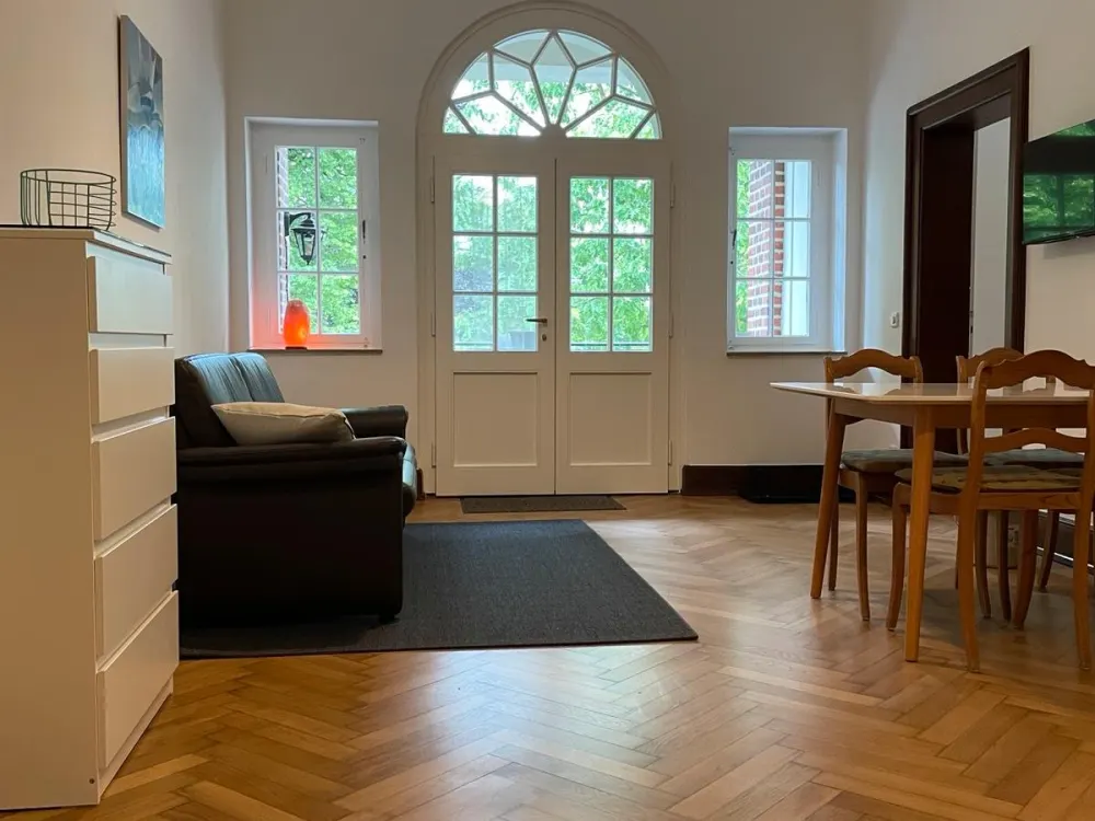 Wunderschöne Altbauwohnung auf Zeit/befristet zu vermieten