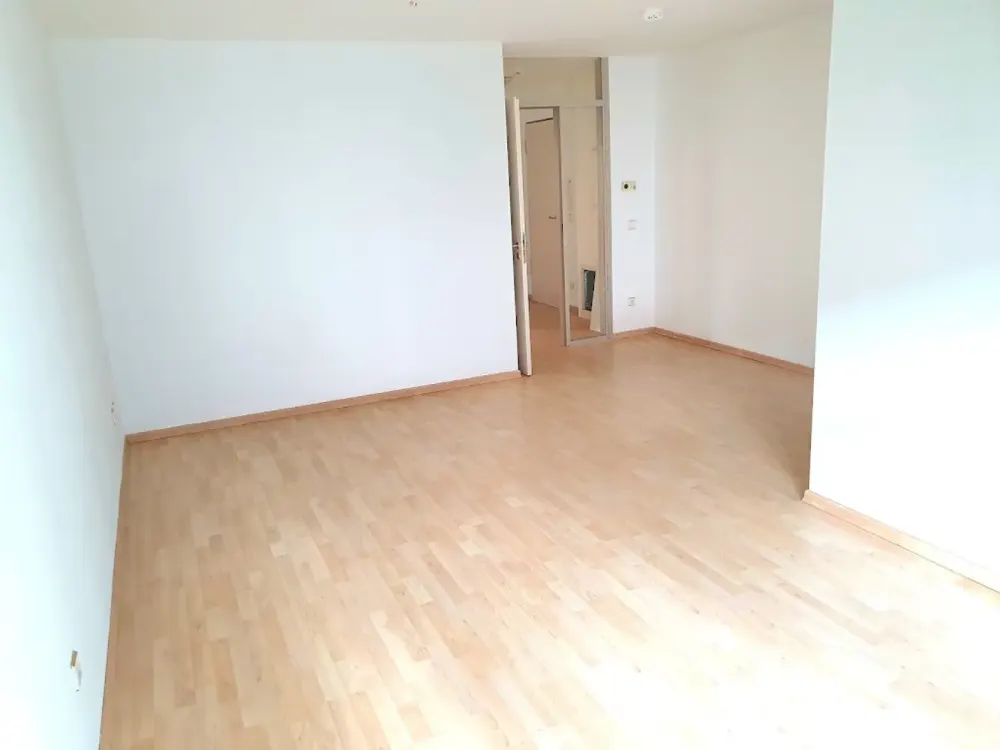 ruhige 2 Zi Wohnung in Weißensee Nähe See