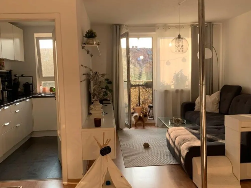 Mietwohnung ab 01.01. mit Balkon, Aufzug und SP in Dresden