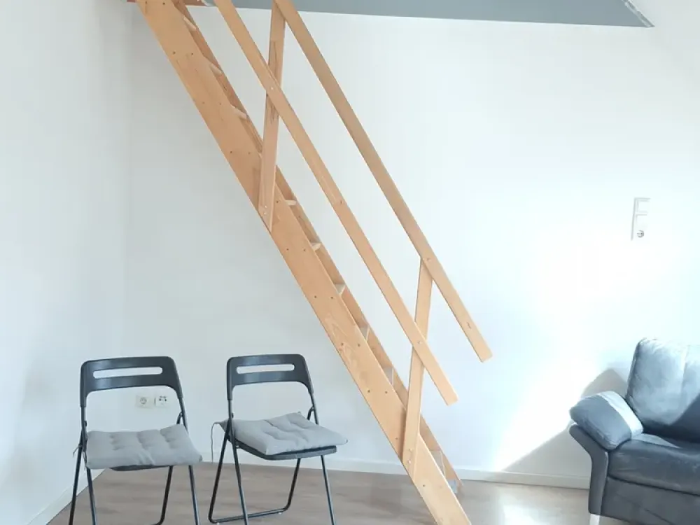 Privat angeboten, renovierte Maisonette Wohnung in Köln Mülheim,