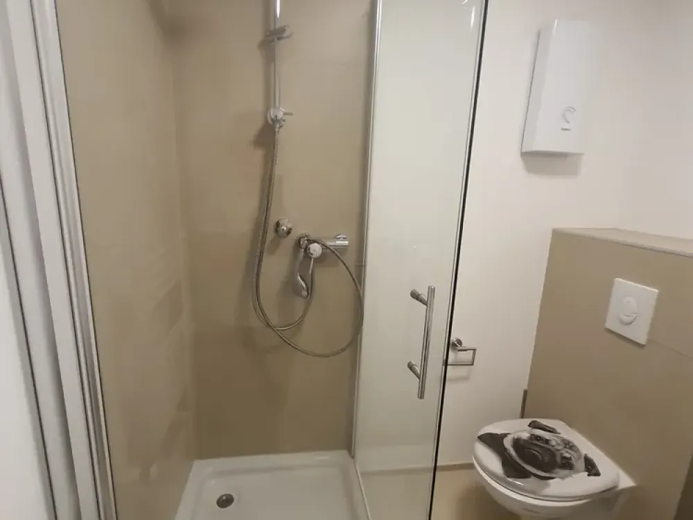 Privat angeboten, renovierte Maisonette Wohnung in Köln Mülheim,