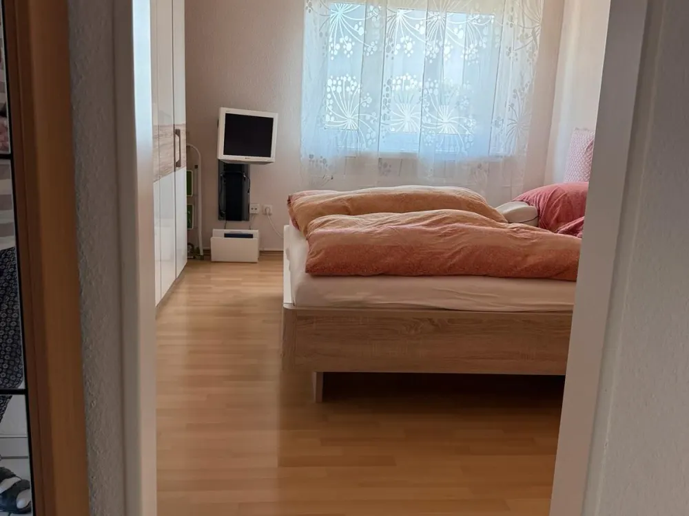 Schöne 3-Zimmer-Wohnung mit Balkon und Küche in Sulzbach