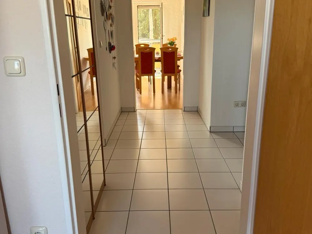 Schöne 3-Zimmer-Wohnung mit Balkon und Küche in Sulzbach