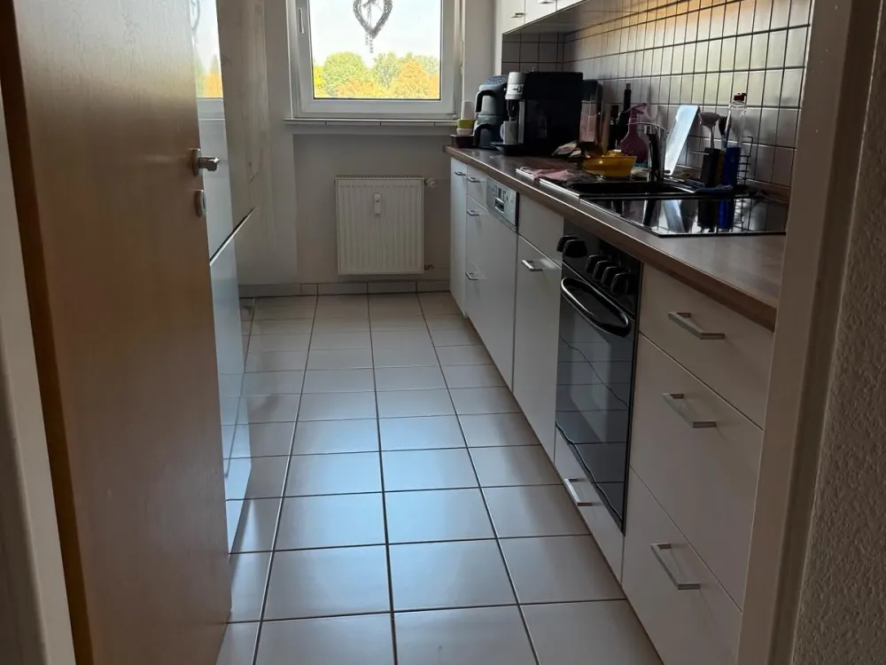 Schöne 3-Zimmer-Wohnung mit Balkon und Küche in Sulzbach