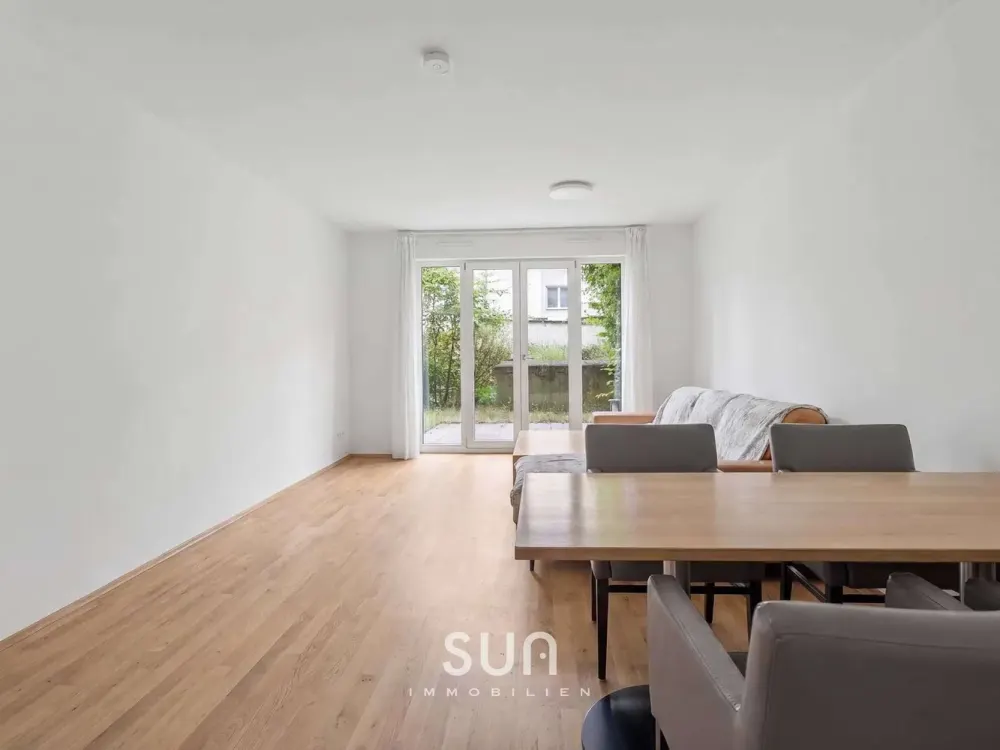 ***EUROPAVIERTEL TOP LAGE*** 3 Zi. Wohnung mit hochwertige EBK, Loggia, Terrasse und Garten