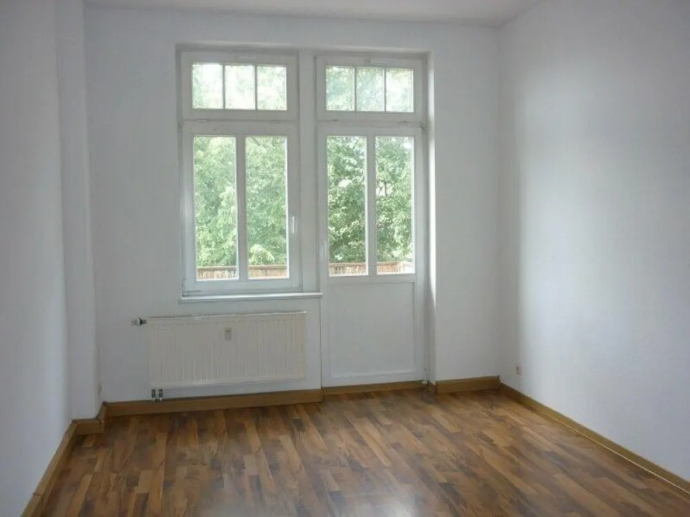 Eure neue Wohlfühloase mit Balkon und Wannenbad!