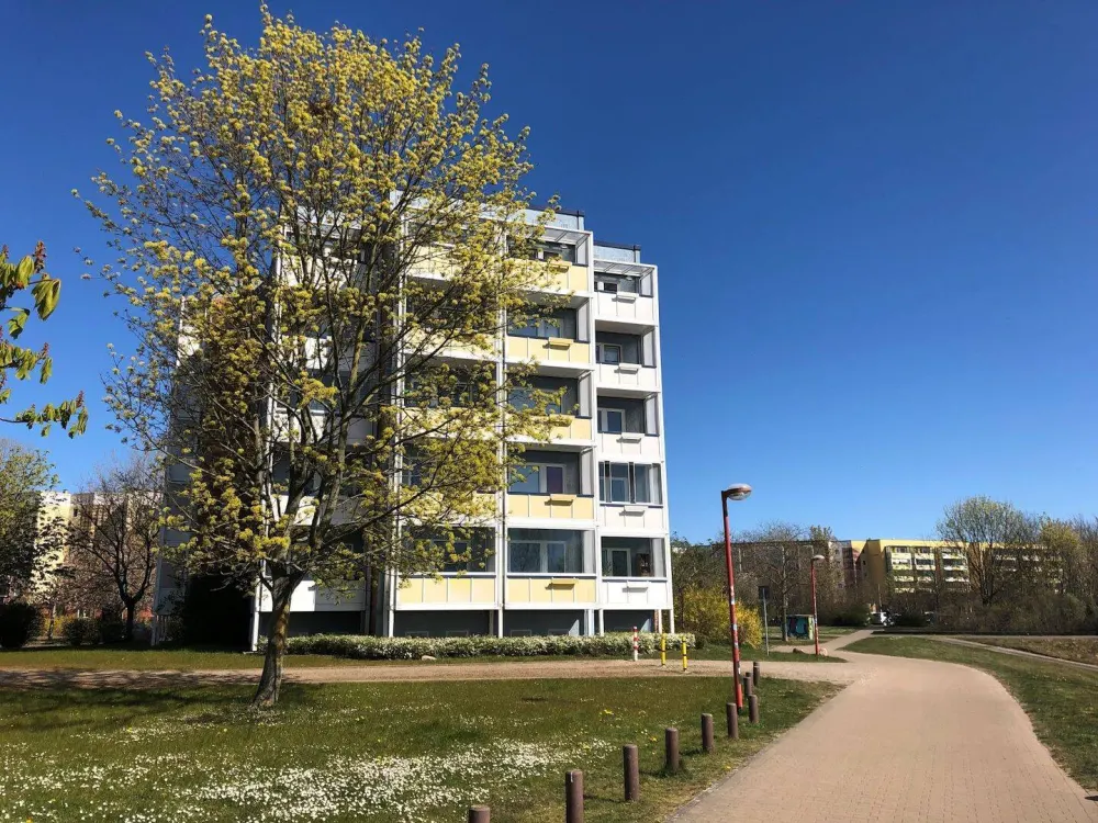 Frisch renovierte 1-Zimmer-Wohnung in Rostock-Groß Klein