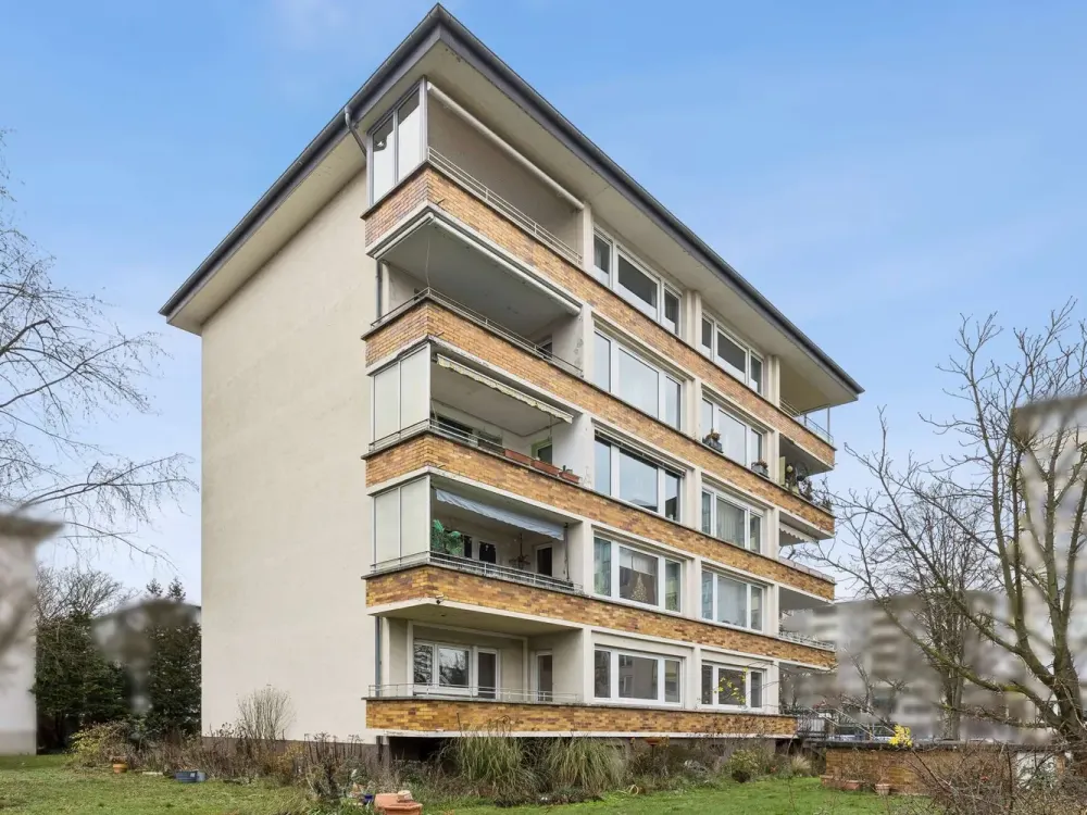 Available Again: 160 m² Unit in Neu-Isenburg, 2 Year Lease