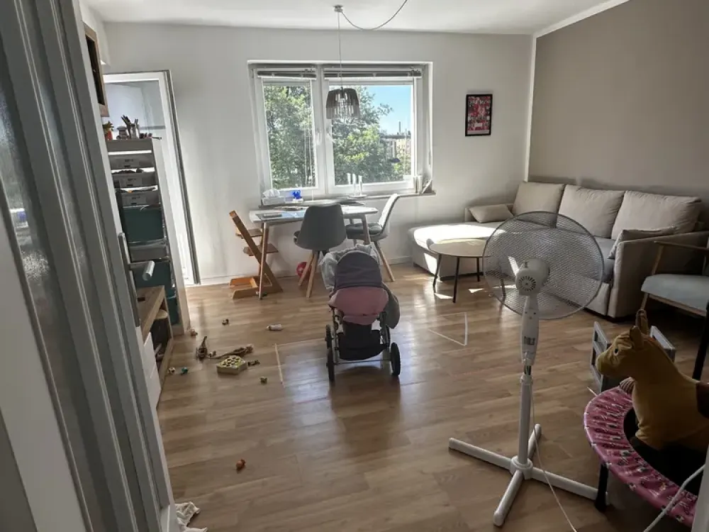 Well-laid-out three-room apartment on the U4 in a perfect location right at Böhmerwaldplatz