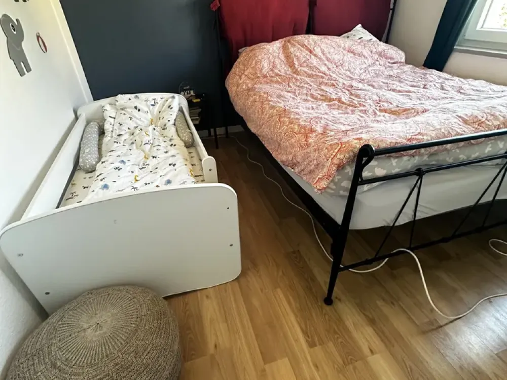 Well-laid-out three-room apartment on the U4 in a perfect location right at Böhmerwaldplatz