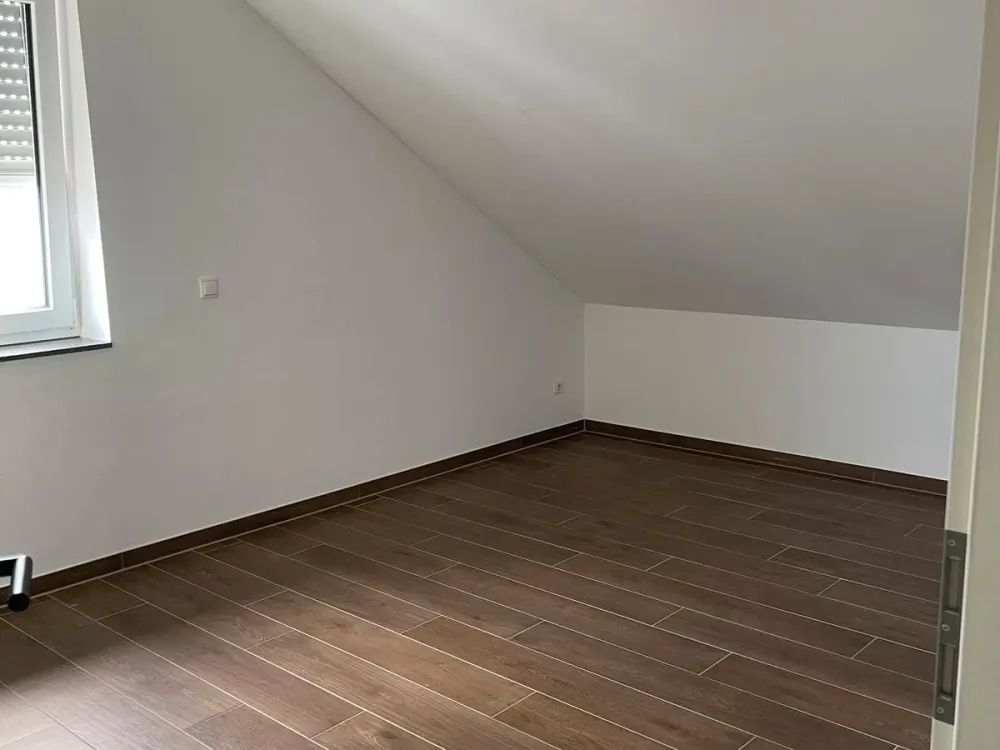 Stilvolle 5-Zimmer-Wohnung in Rommerskirchen
