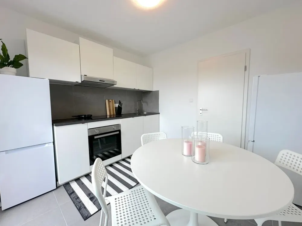 WG-Zimmer frei, Homburger Landstraße 691 in Frankfurt am Main 🏡