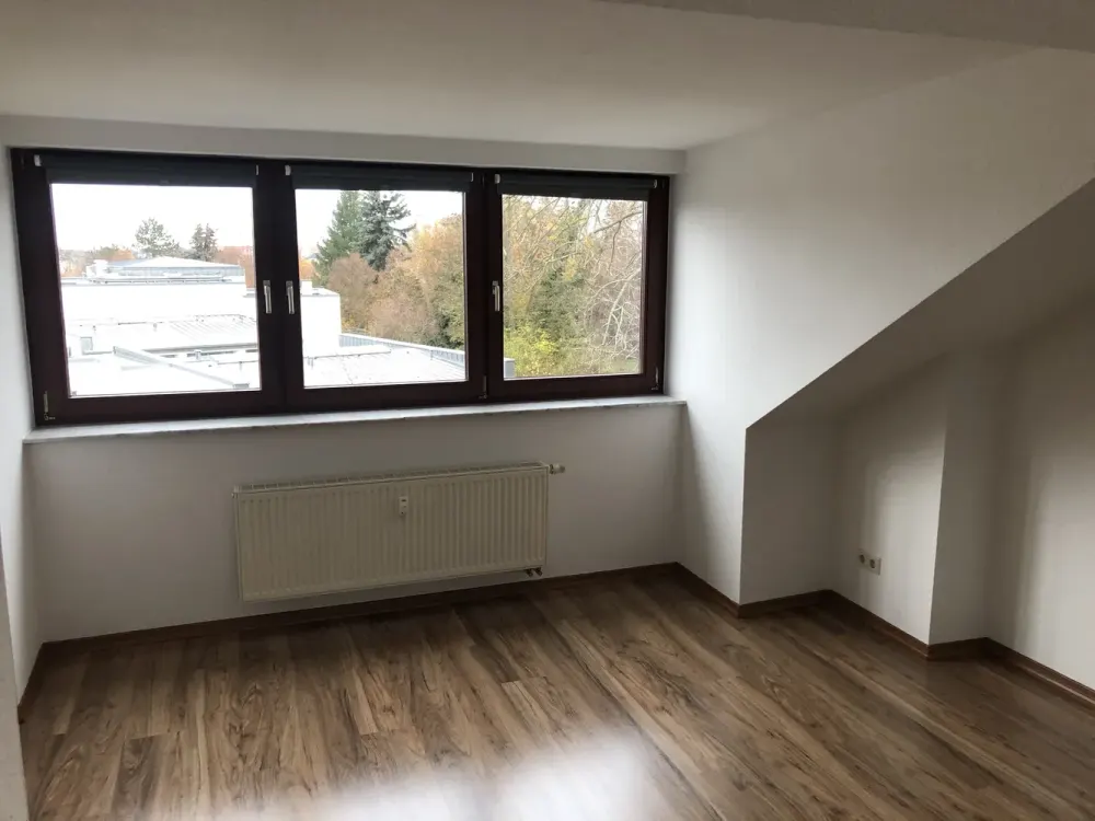 2-Zimmer Dachgeschosswohnung in Leipzig-Wahren