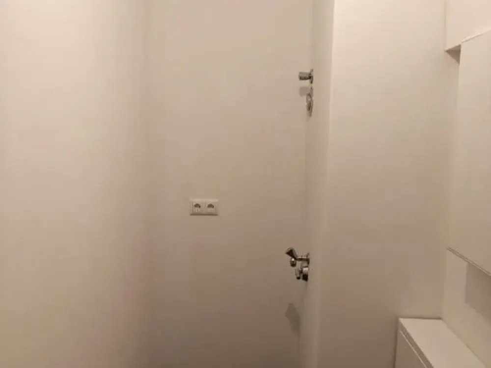 4 Zimmer mit 3 Schlafzimmern und Balkon auf der 2. Etage in Hamburg