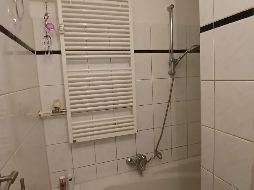Attraktive 2-Zimmer Wohnung im EG, frisch saniert in Solingen