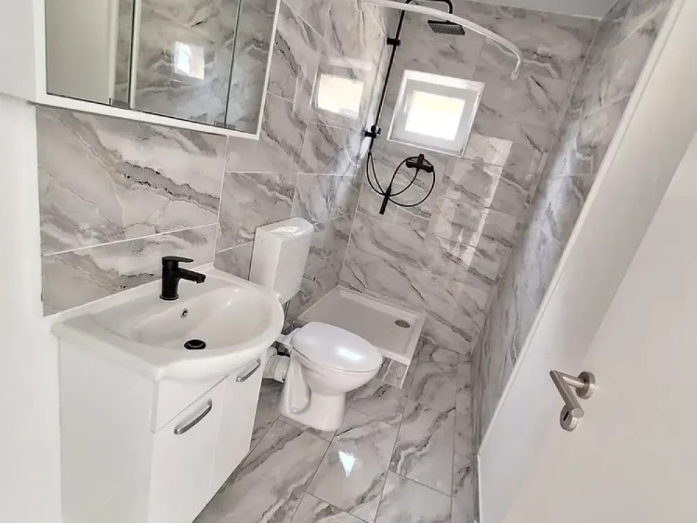 Stilvolle 2-Zimmer-Wohnung in Hanau Steinheim, lichtdurchflutet, naturnah, nähe S-Bahn und Mainufer.