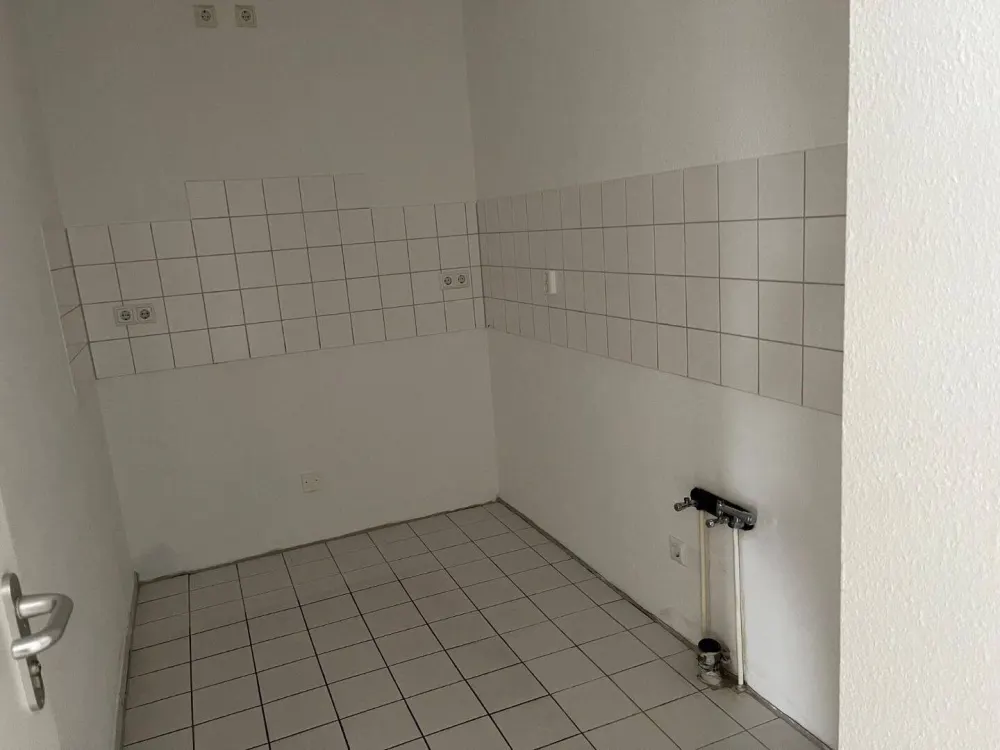 High-quality 2-room apartment with balcony in Hannover - Weinkampswende (30539)