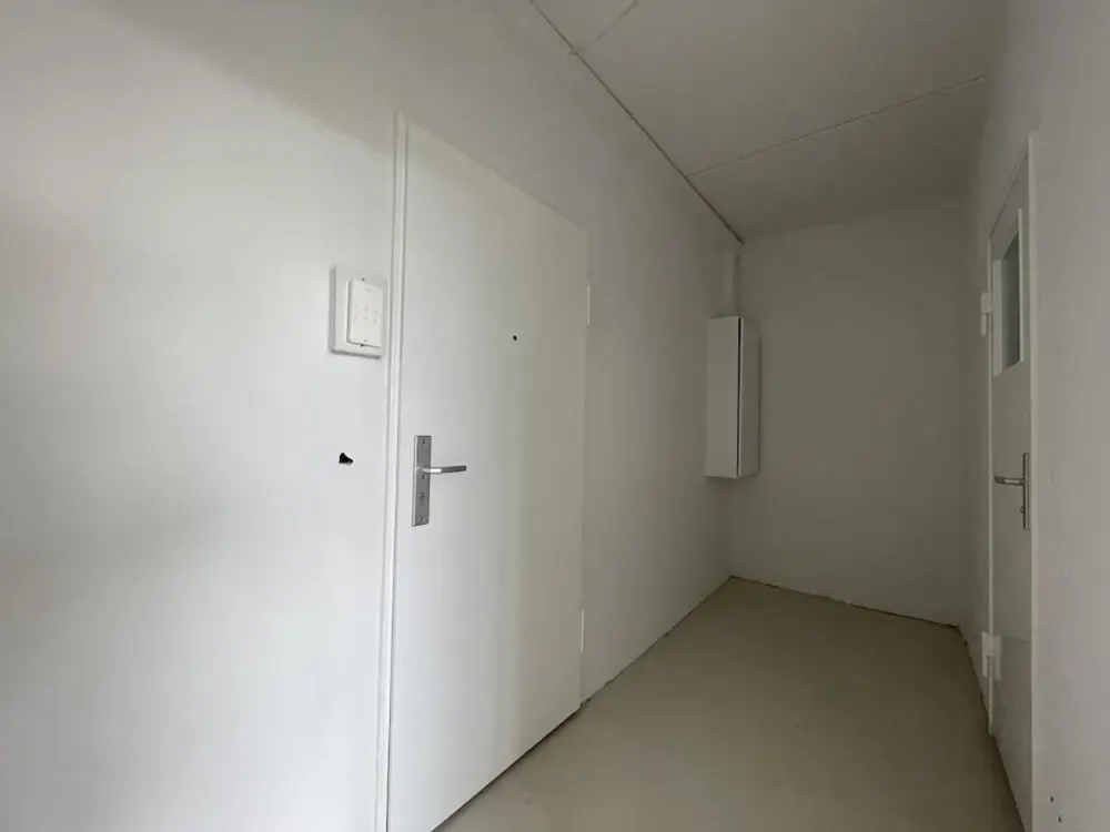 Berlin, Westerwaldstr. 32, 1.OG links