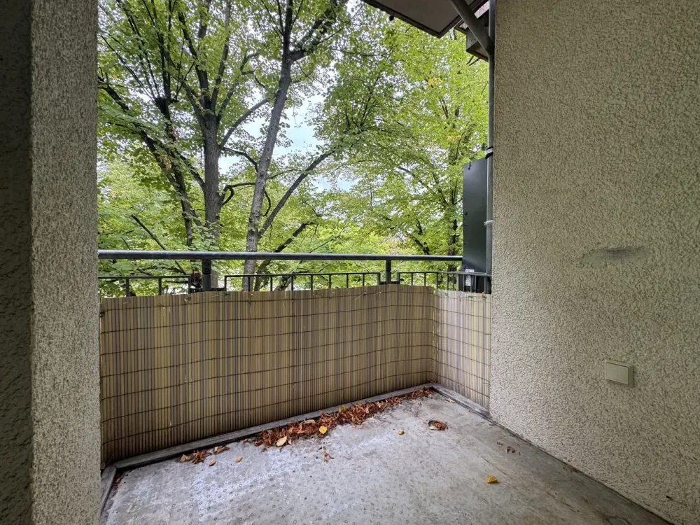 Sonnige 2-Zimmerwohnung mit zwei Balkonen am Stadtbad Hennigsdorf