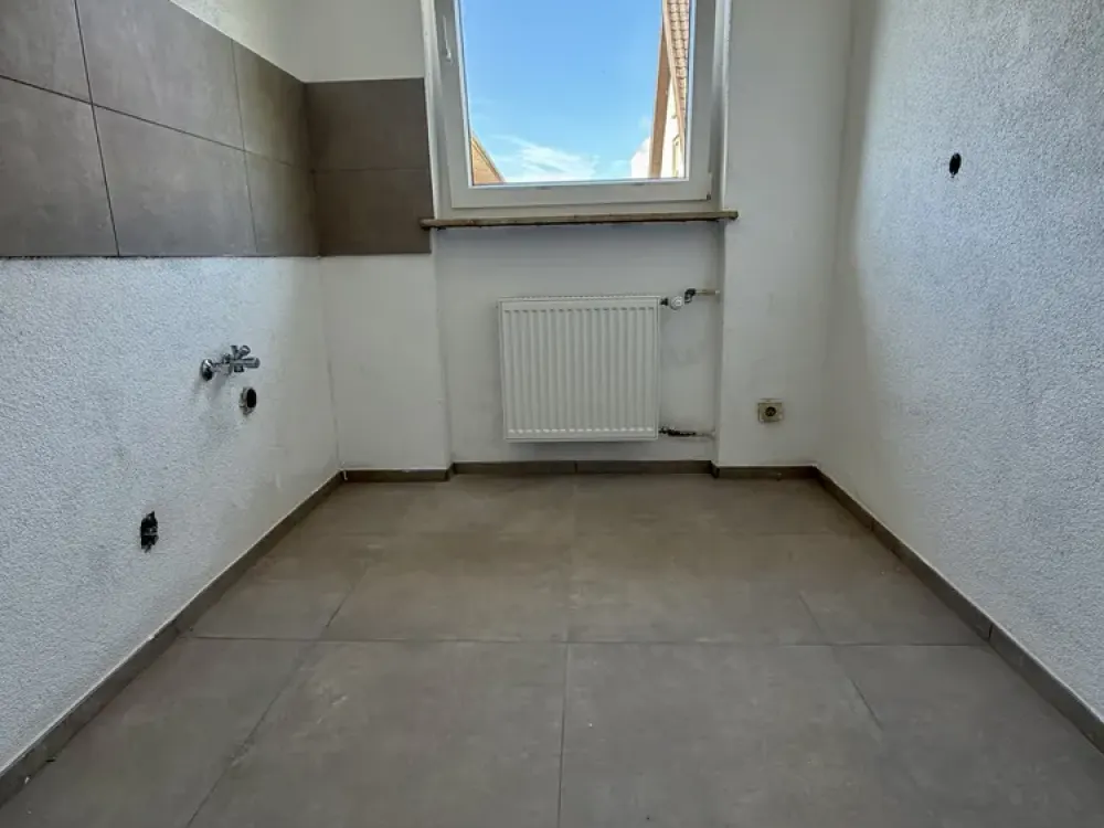 Komplett neu renovierte 3-Zimmer-Wohnung mit Balkon und Stellplatz in Lindau