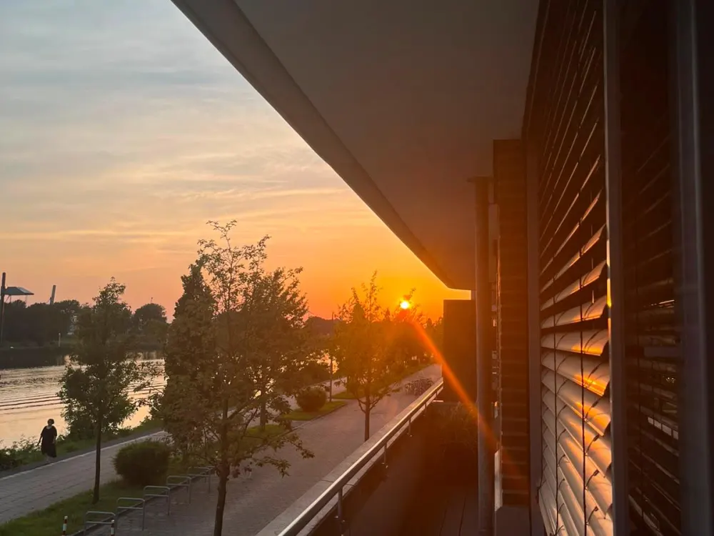 Zwei Zimmer Wohnung - Weser Blick - Süd West Balkon- Überseestadt