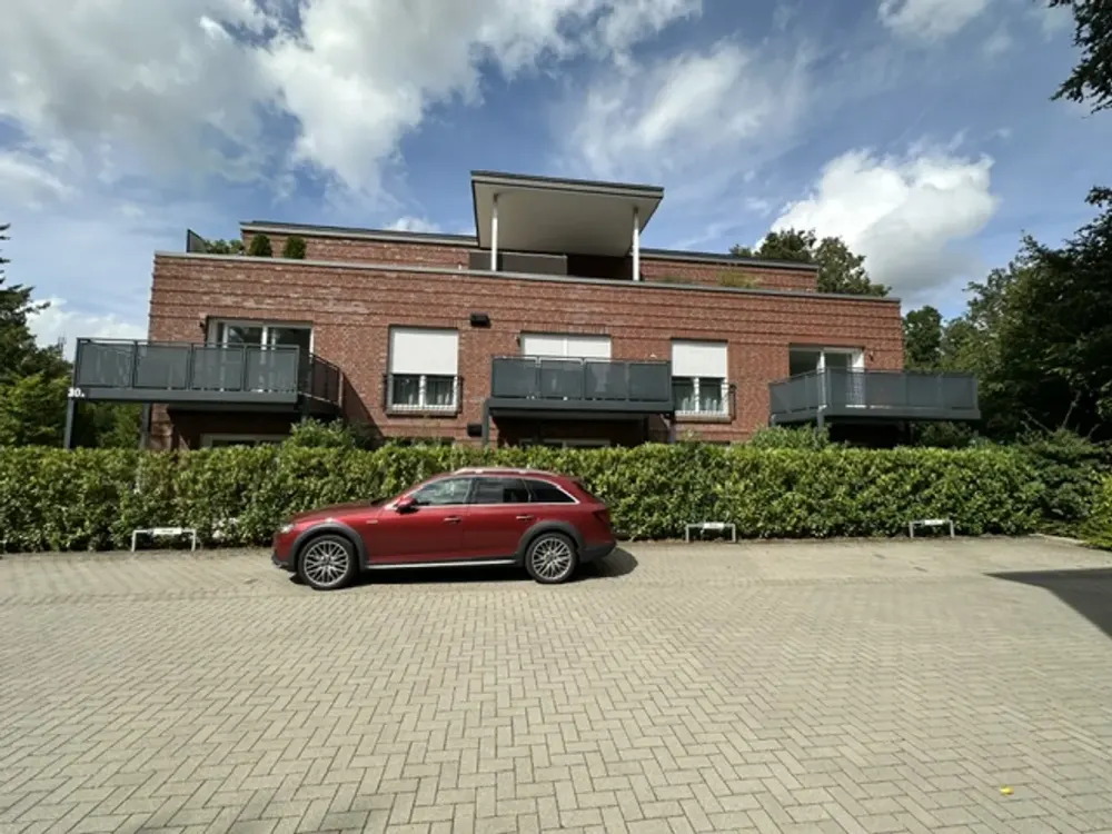 Wohnen mit Charakter: Drei-Zimmer-Wohnung in Pinneberg