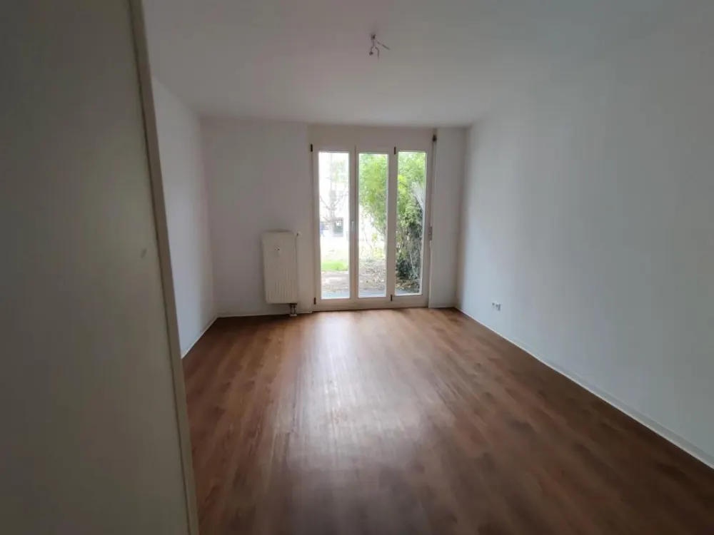 Großzügige 4-Zimmer-Wohnung mit Terrasse!