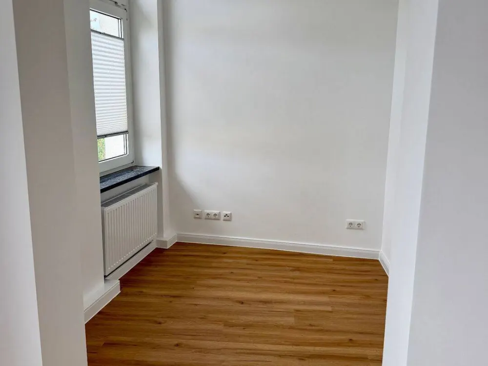Bright 3.5-Room Apartment with Garden Share in Dresden - First Occupancy After Renovation 2026