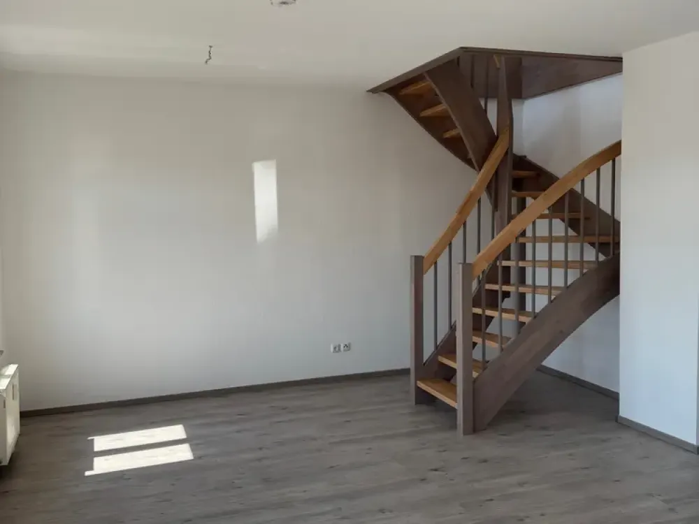 Charming 2-Room Attic Maisonette with Two Bathrooms, New Staircase, Parking Space and Aue