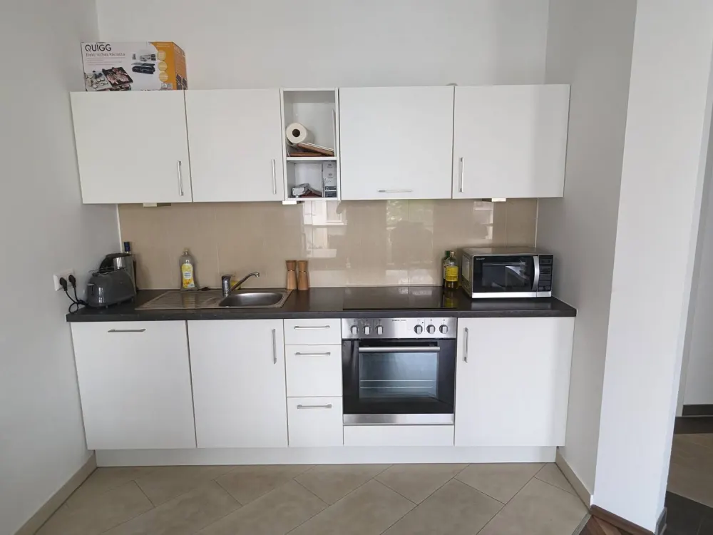 Traumlage Zentrum-Süd, moderne 2-Zimmer-Wohnung mit Balkon nahe Karli
