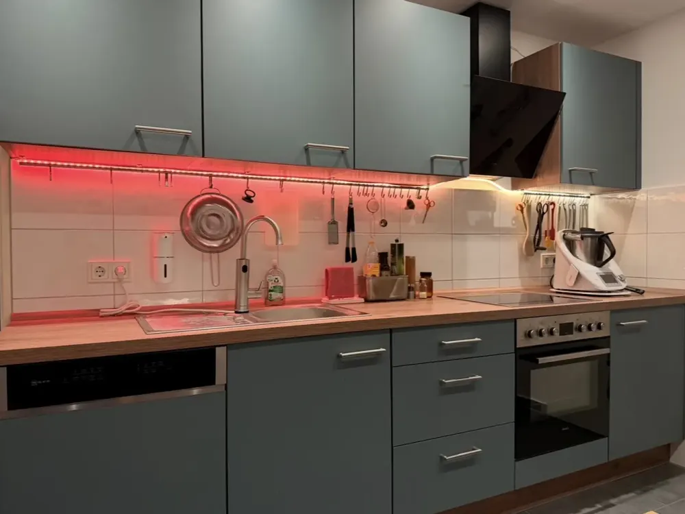 Wohnung mit 3 Zimmern und Loggia in Köln