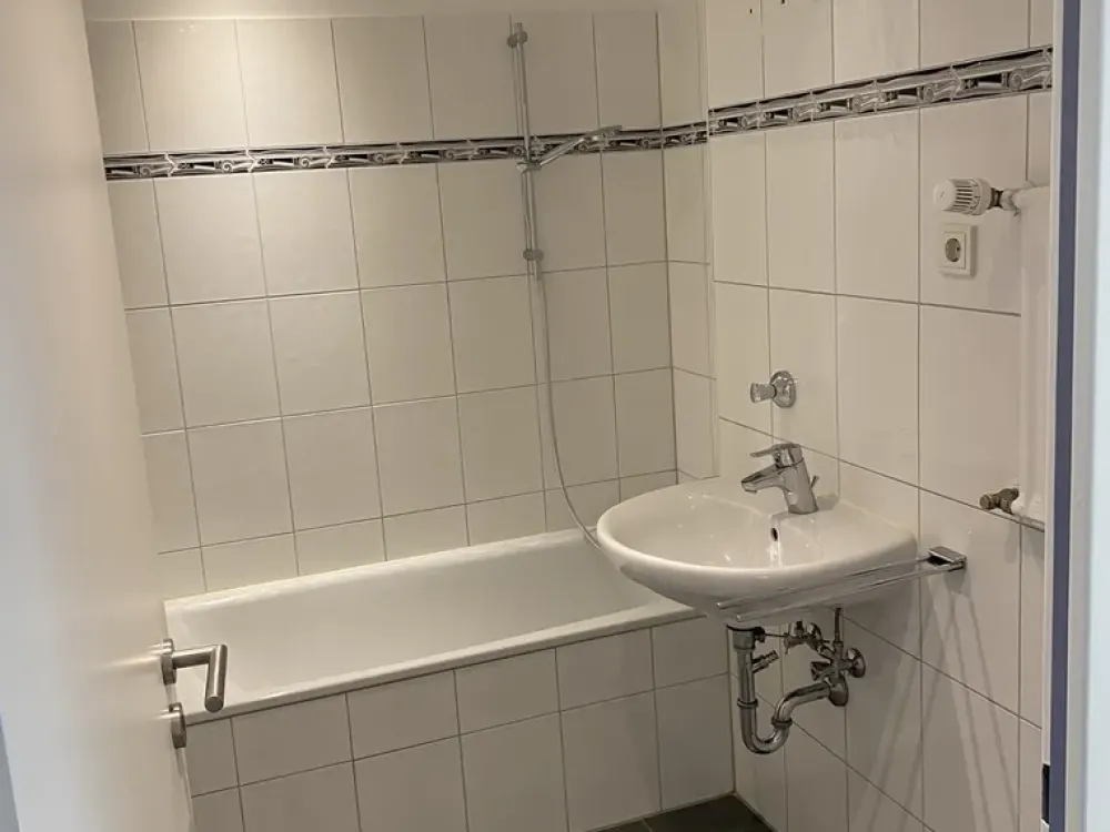 Wohnung mit 3 Zimmern und Loggia in Köln