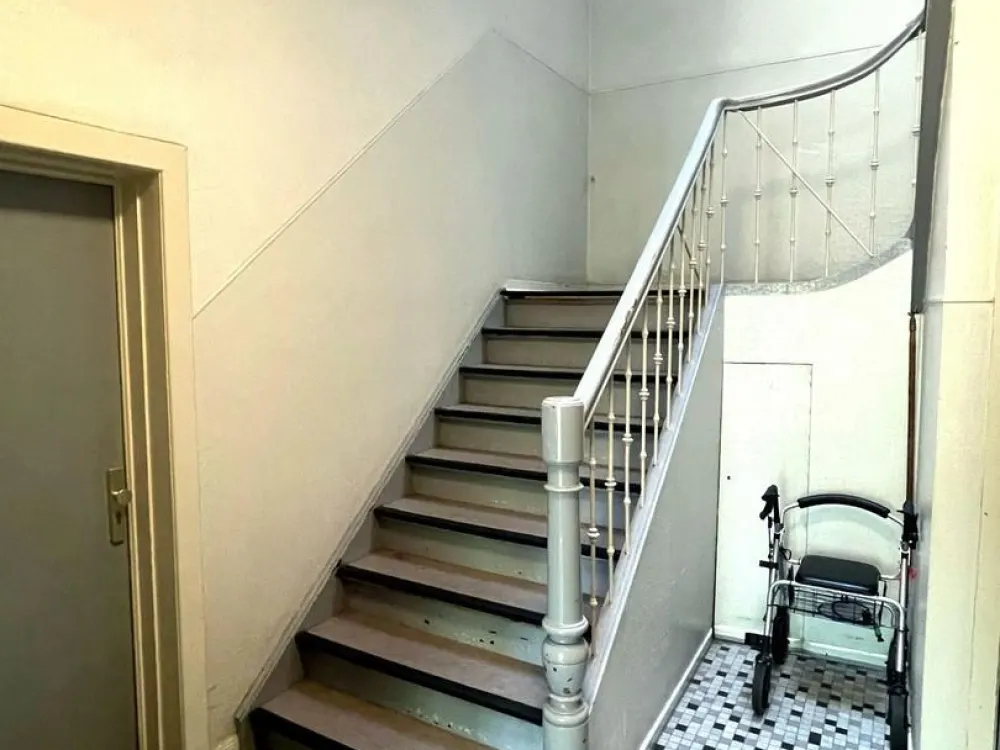 3-Zimmer-Wohnung mit Balkon, Erstbezug nach Kernsanierung in Hamburg-Eppendorf