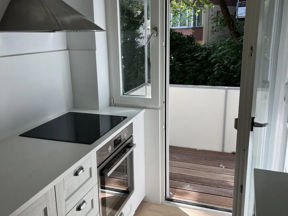 Lichtdurchflutete 3-Zimmer-Wohnung mit Balkon verfügbar ab 1.11.2026