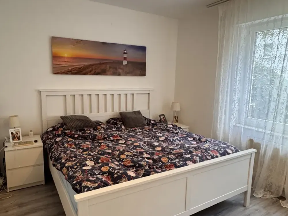 2-Zimmer-Wohnung mit Einbauküche, Balkon& eigenem Garten